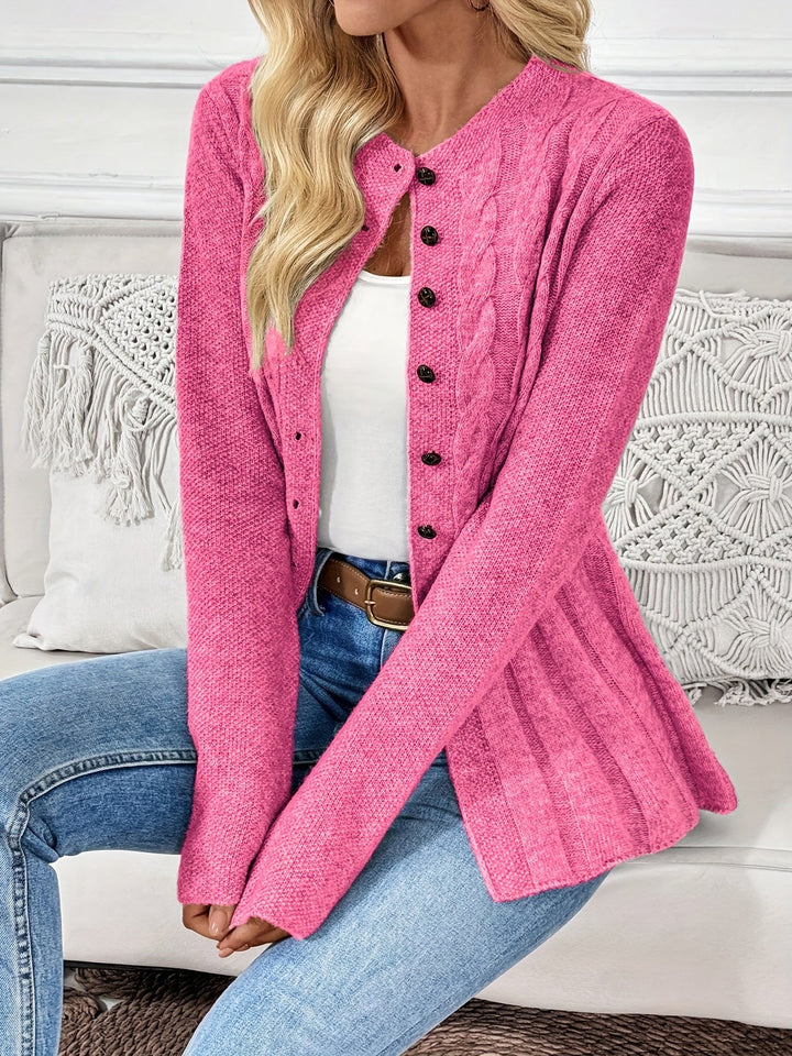 Noreli – Strickjacke mit Twist-Detail