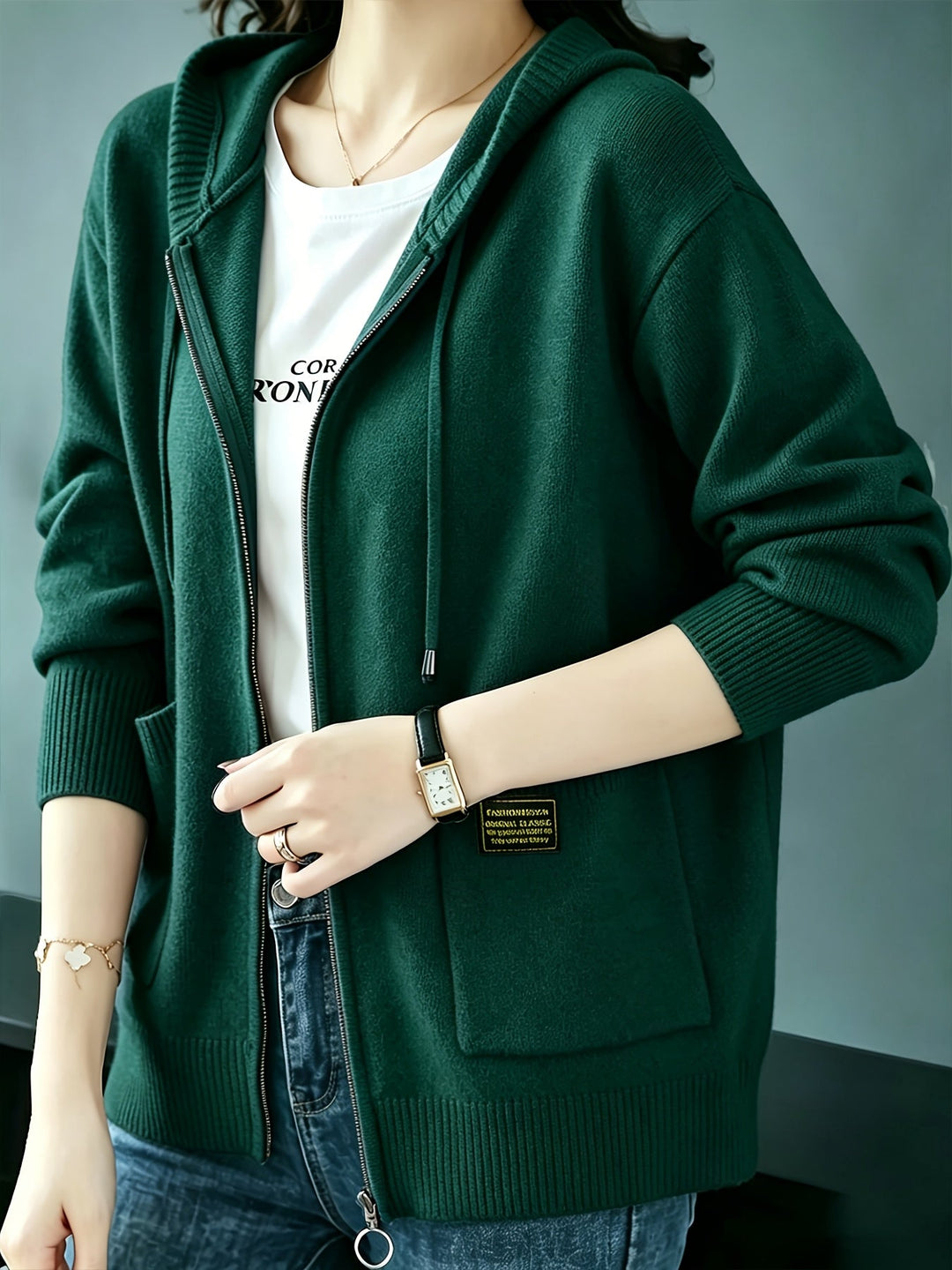 Rilena – Strickjacke mit Kordelzugkapuze aus Viskose
