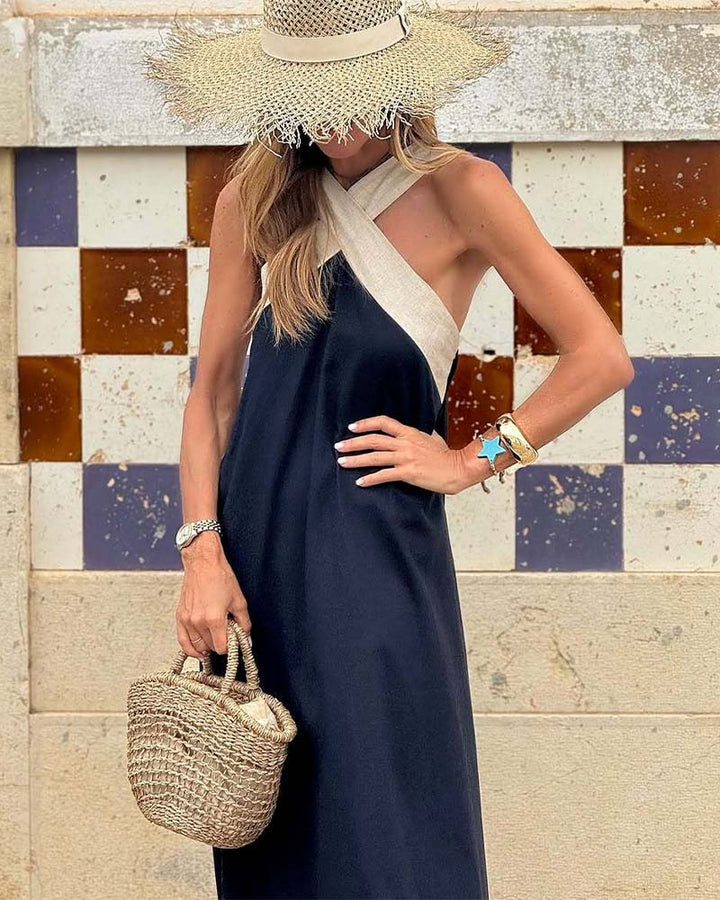 Seriva – Kleid mit gekreuztem Ausschnitt