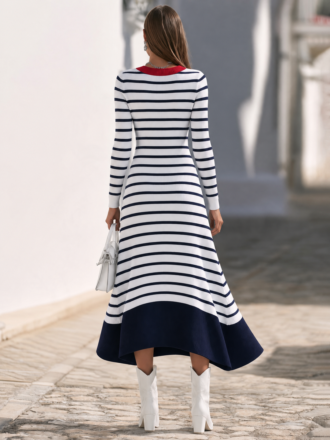 Savise – Rippstrick-Midi-Kleid mit kontrastfarbenem Halsausschnitt