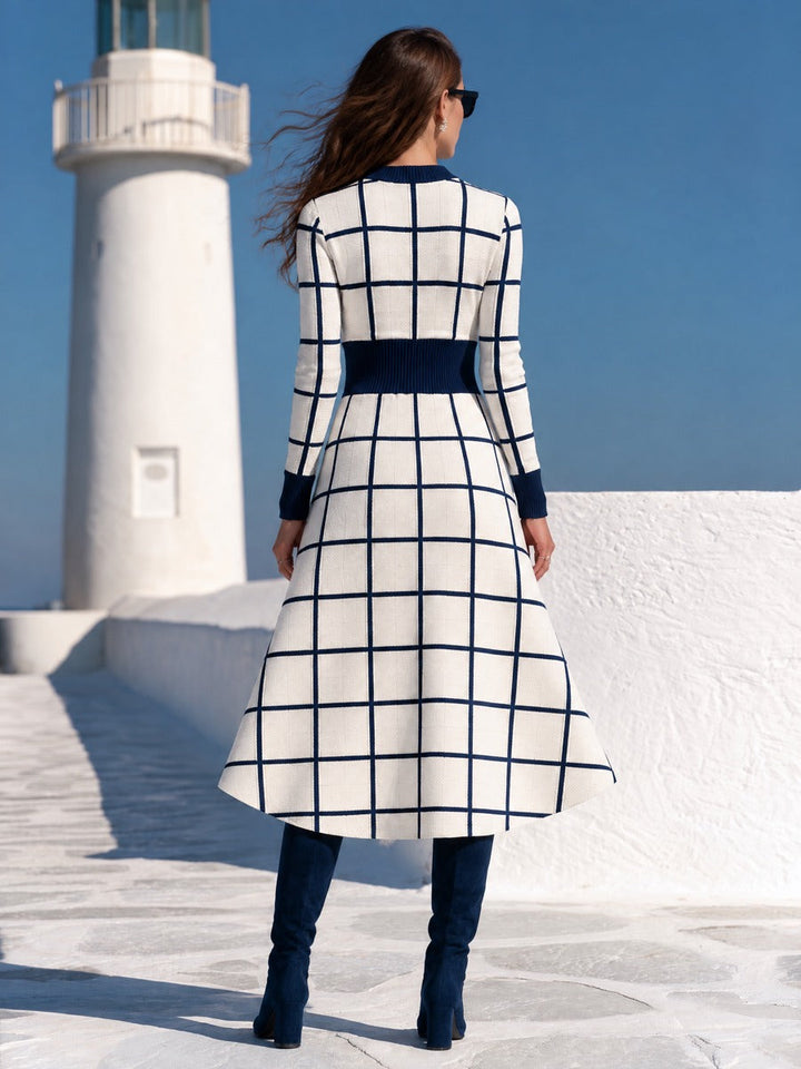 Brelise – Gestreiftes Strick-Midikleid