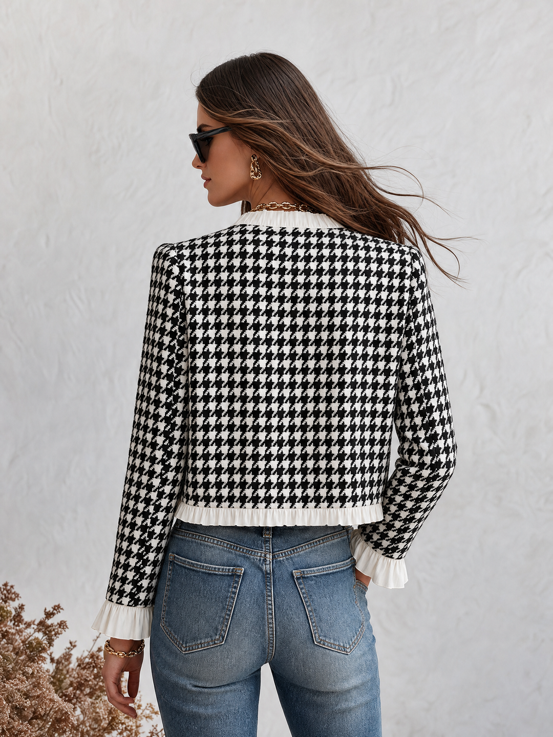 Mevara – Hahnentritt-Jacke mit Rüschendetails