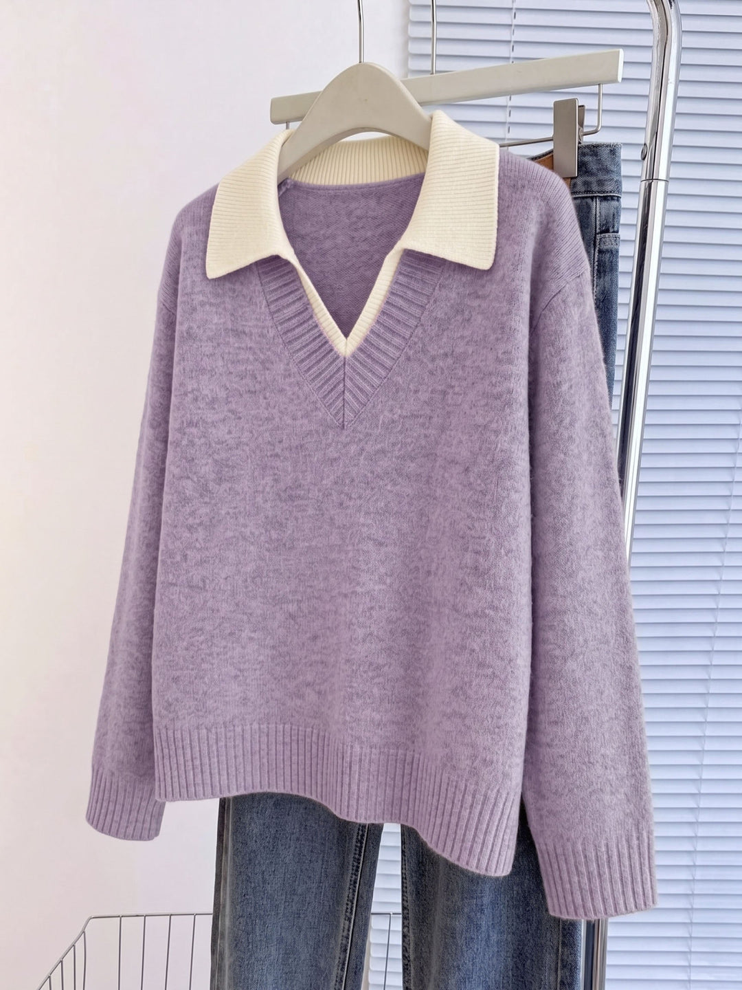 Cirelle – Pullover mit doppeltem Kontrastkragen