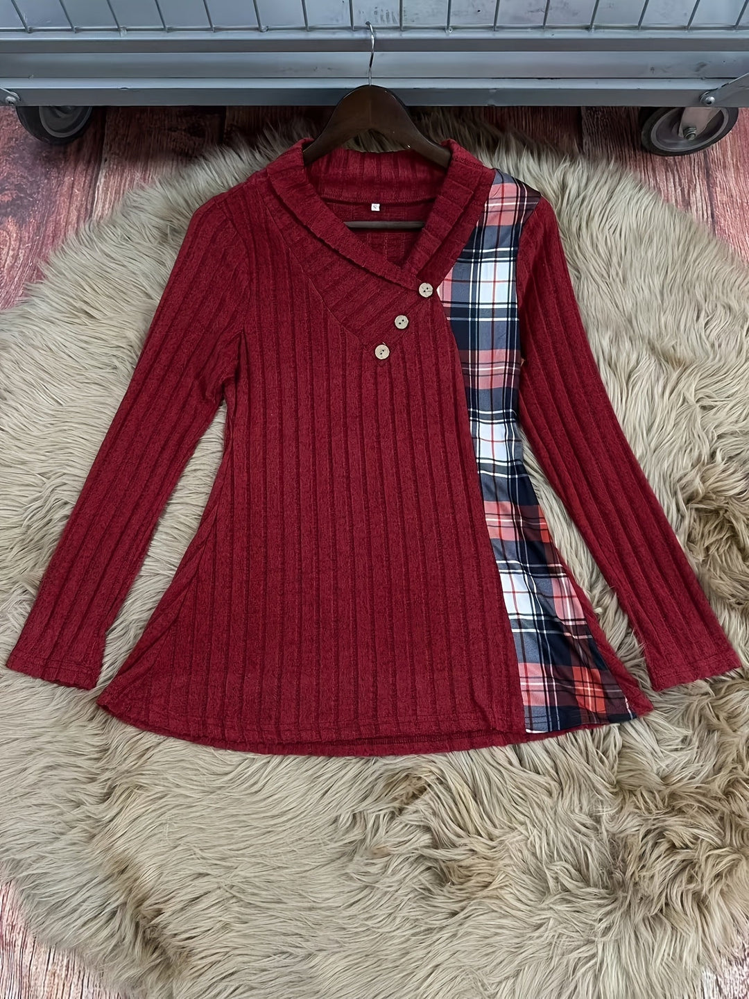 Tavina – Karo-Patchwork Strick-T-Shirt
