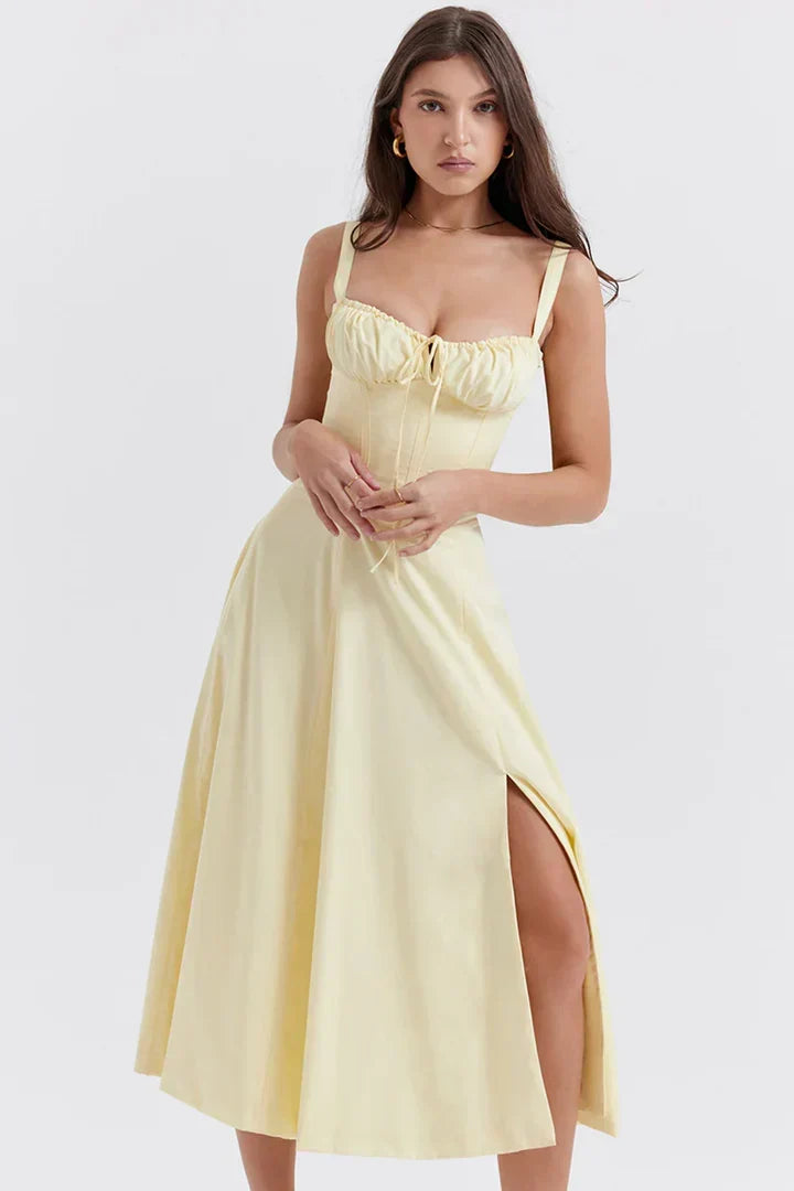 Sorela – Figurbetontes Strickkleid