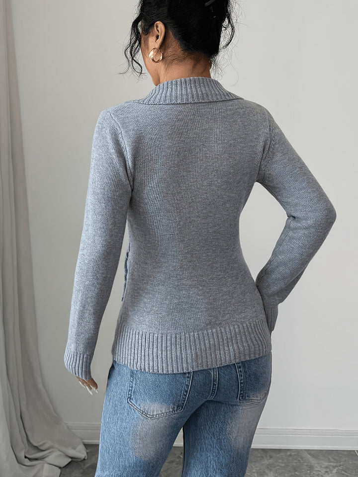 Nerise – Kreuzfront-Strickpullover