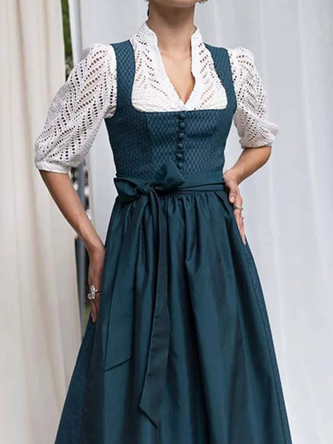 Solira – Jacquardkleid mit Bogenkante vorn
