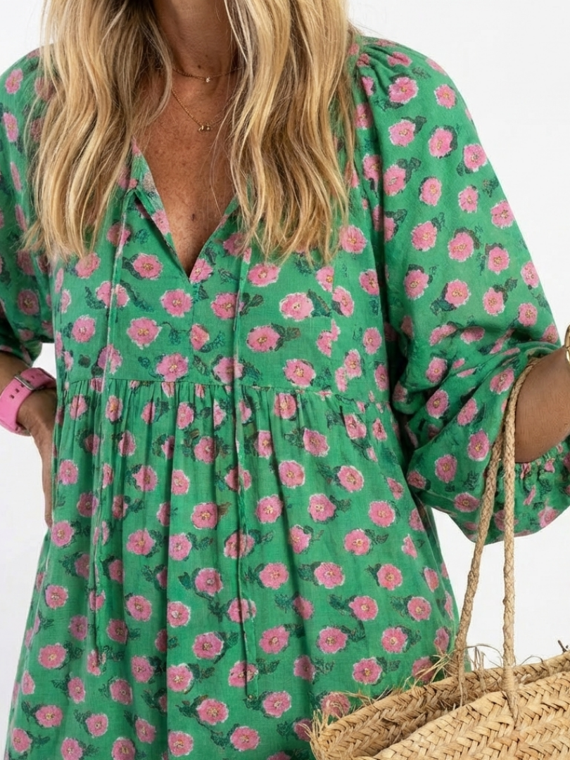 Kelora – Gestuftes Midikleid mit Blumenmuster