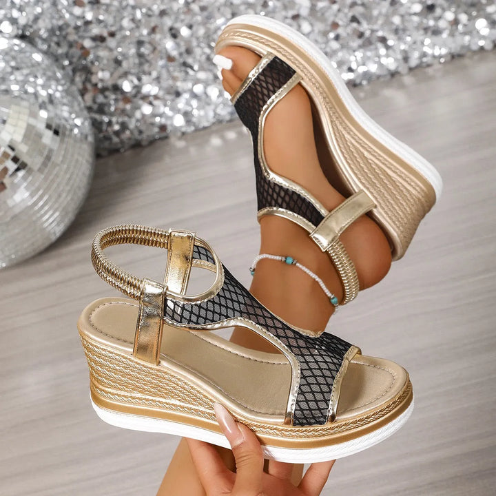 Selora – Verstellbare Keilsandalen