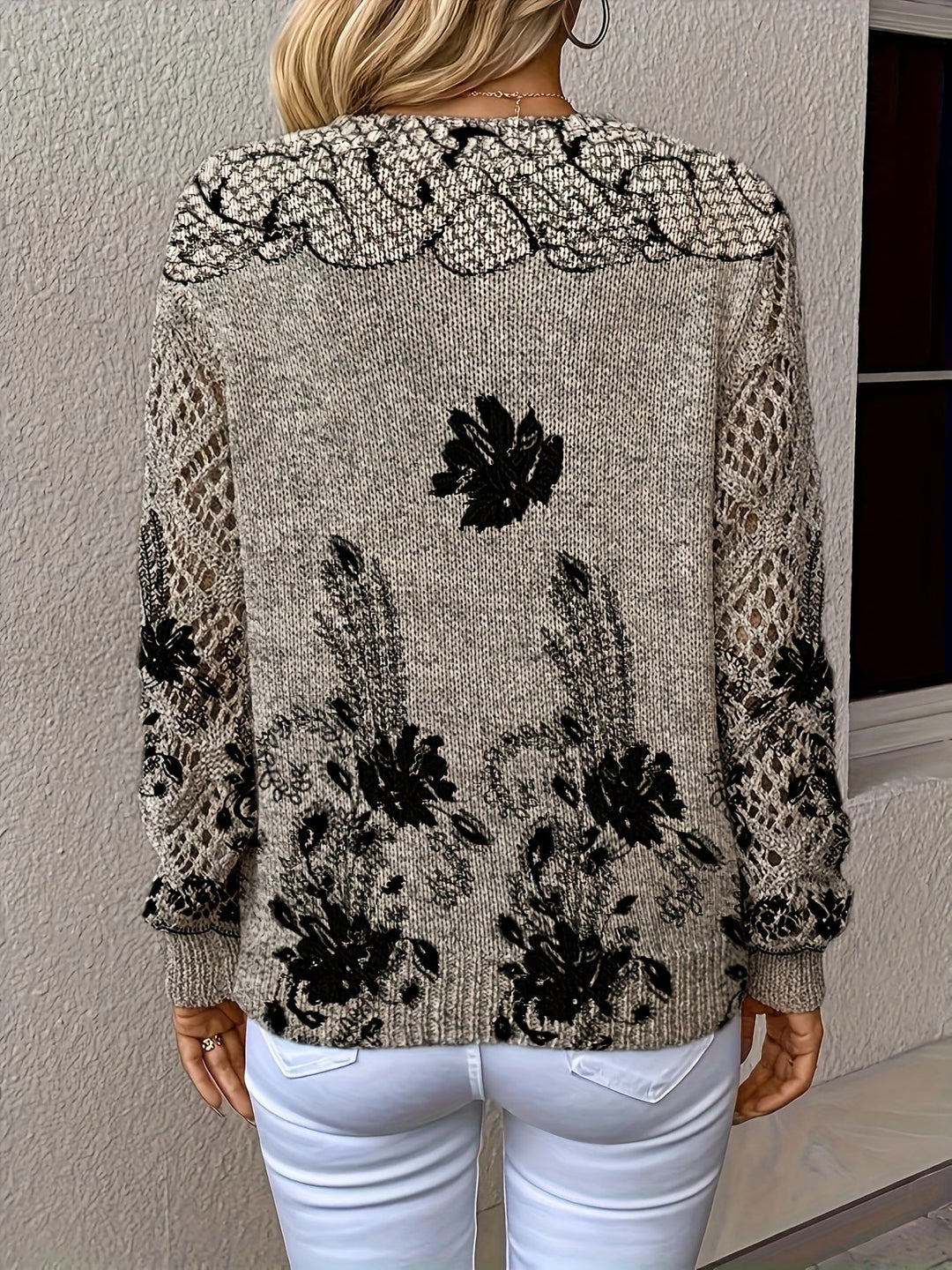 Aunira – Allover-Blumenmuster-Strickpullover