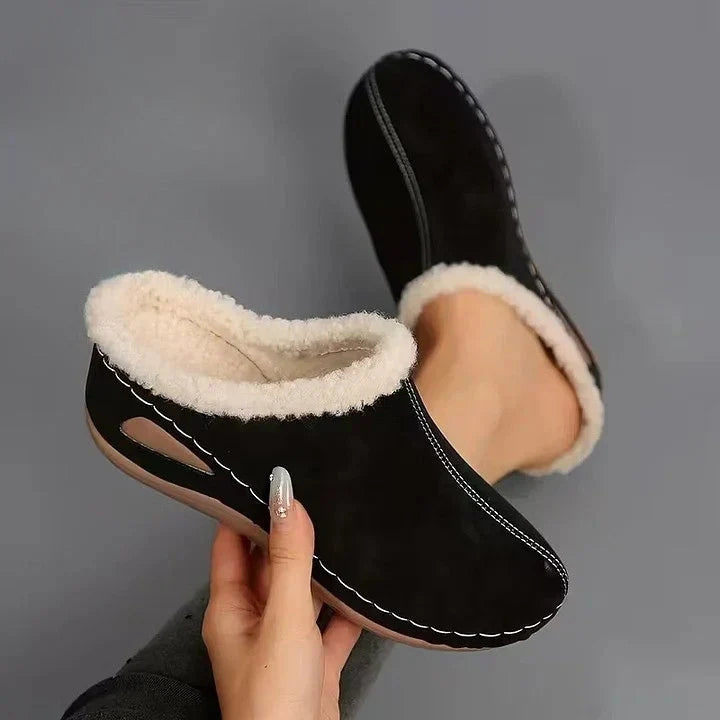 Mireva – Sandalen mit breiter Zehenpartie und Fellfutter