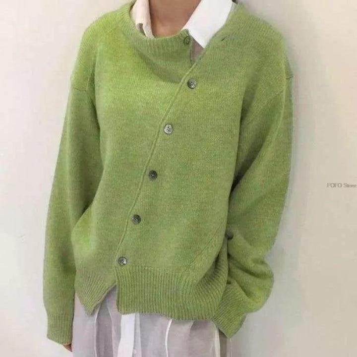 Naveya – Asymmetrisch geknöpfter Kaschmir-Mix-Pullover