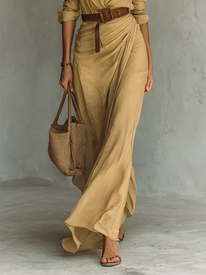Sevra – Maxikleid mit Gürtel