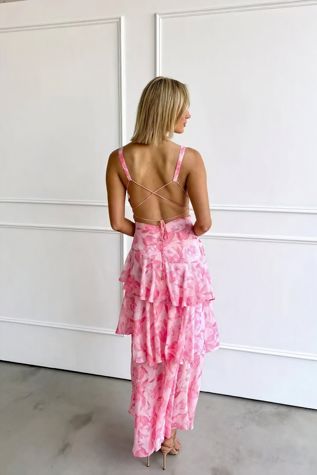 Luniva – V-Ausschnitt-Blumenmusterkleid
