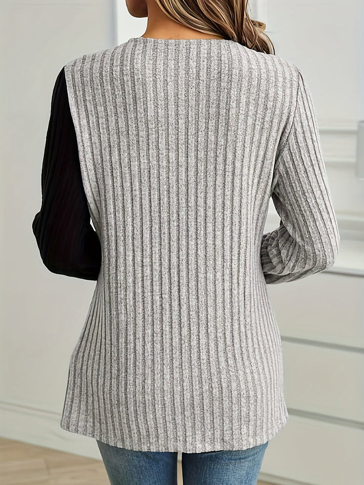 Rilena – Kontrast-Spitzen-Patchwork-Strickpullover