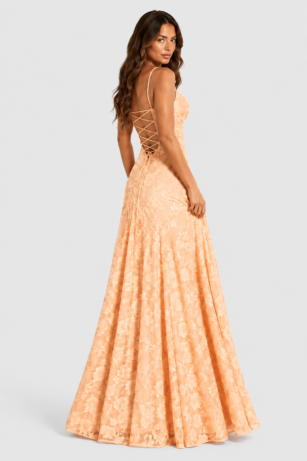 Nerila – erhabenes Blumenspitzenkleid