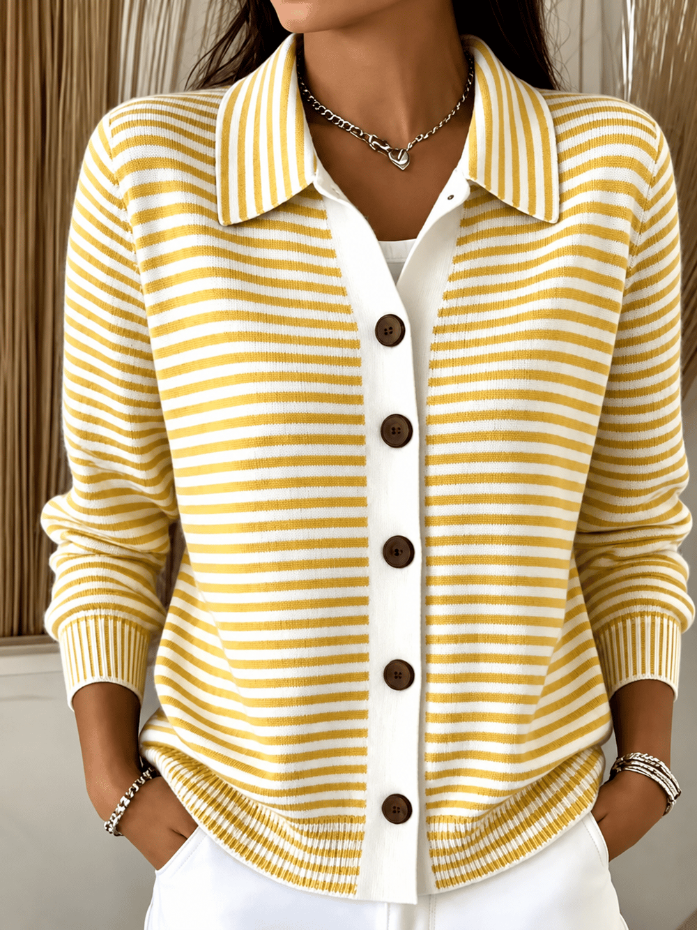 Neraya – Bedruckte Strickjacke