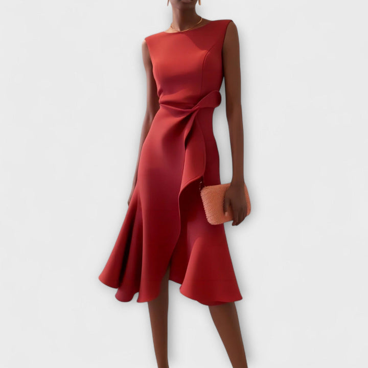 Nivara – Kleid mit Taillenknoten und Falten