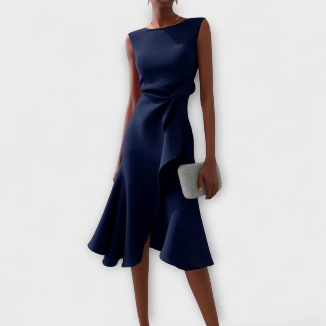 Nivara – Kleid mit Taillenknoten und Falten