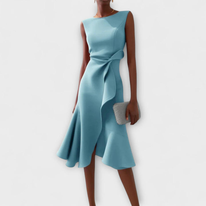 Nivara – Kleid mit Taillenknoten und Falten