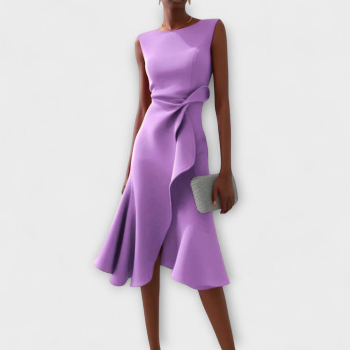 Nivara – Kleid mit Taillenknoten und Falten