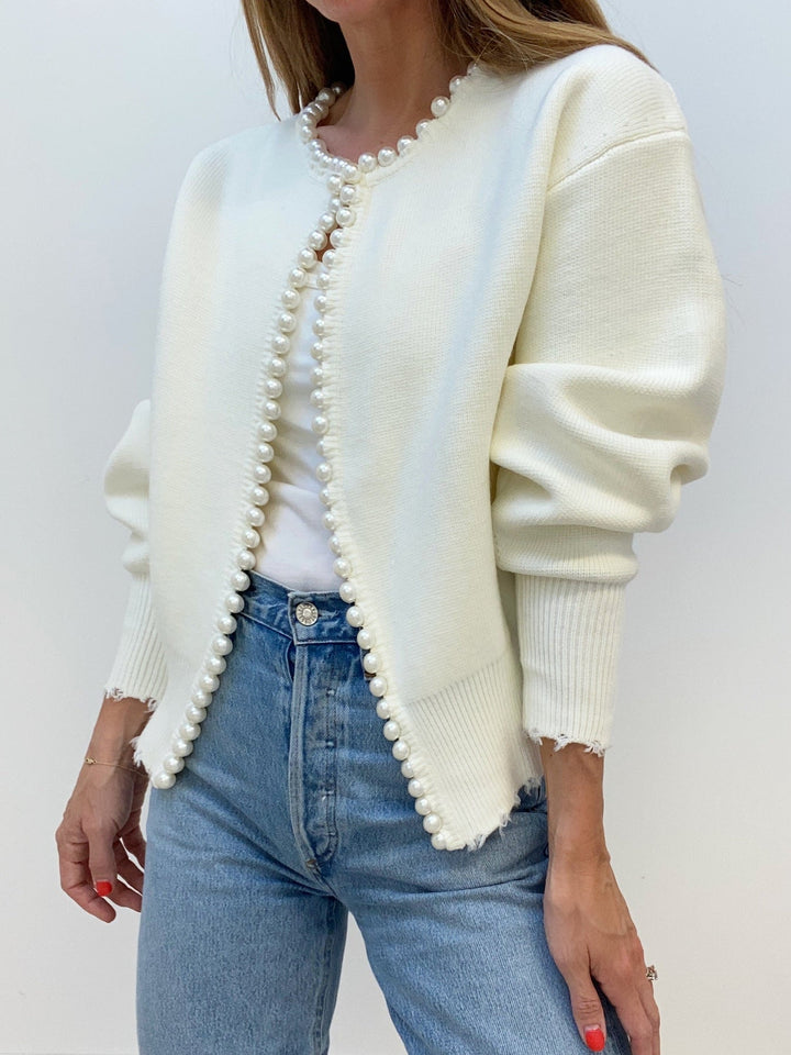 Virela – mit Perlenbesatz gestrickte Jacke