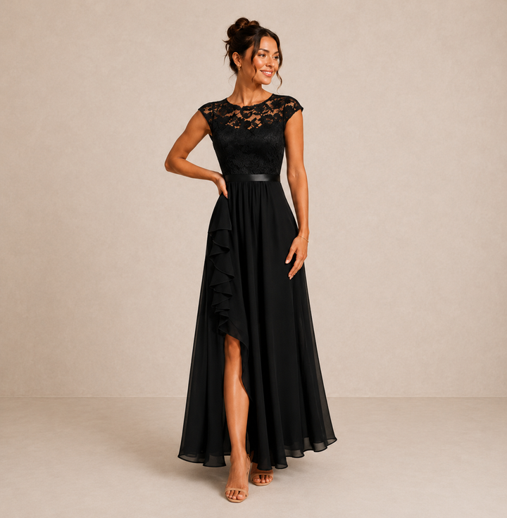 Verine – Maxikleid mit transparentem Ausschnitt
