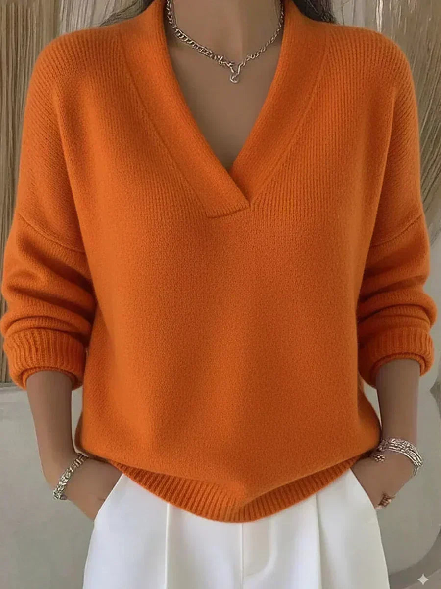 Vesara – Feinstrickpullover mit tiefem V-Ausschnitt