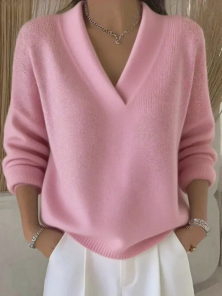 Vesara – Feinstrickpullover mit tiefem V-Ausschnitt