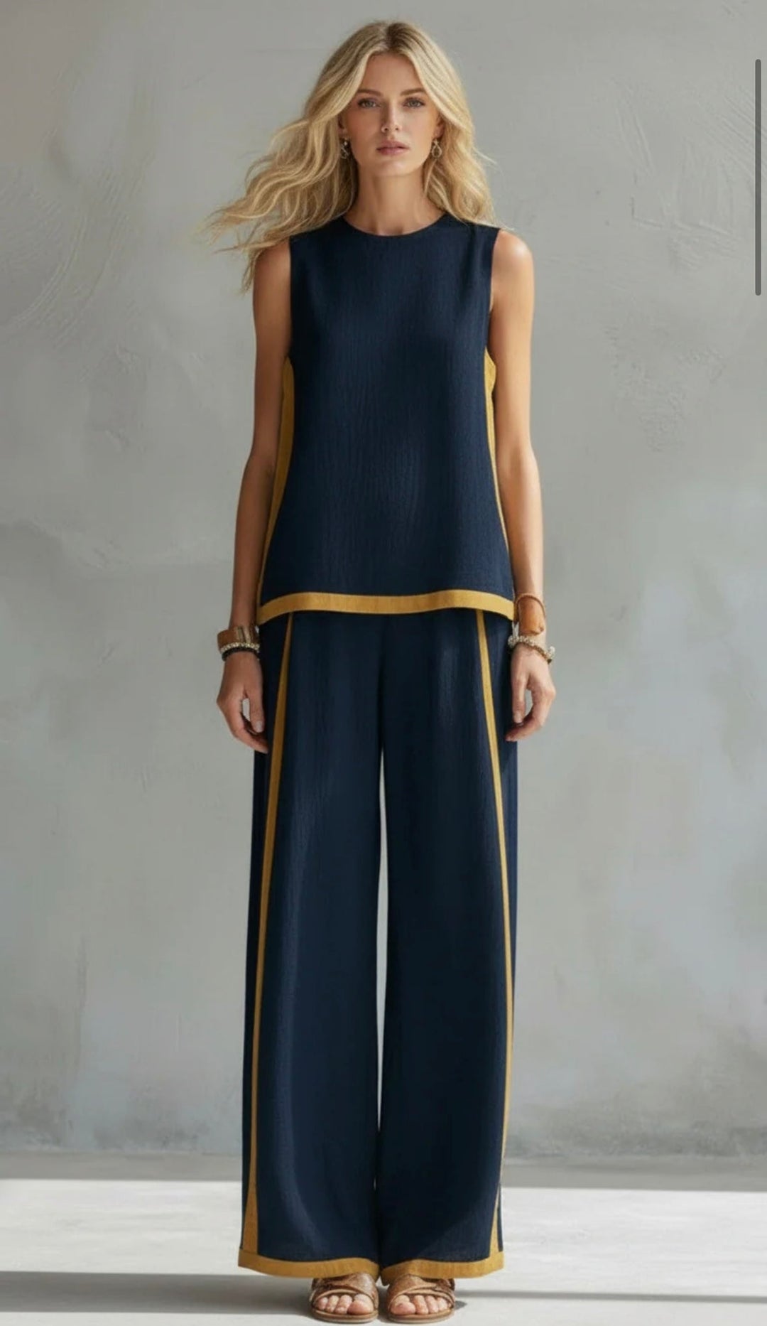 Arenia – Mit Kontrastbesatz, aus Leinen-Baumwolle, Set aus Weste und Hose