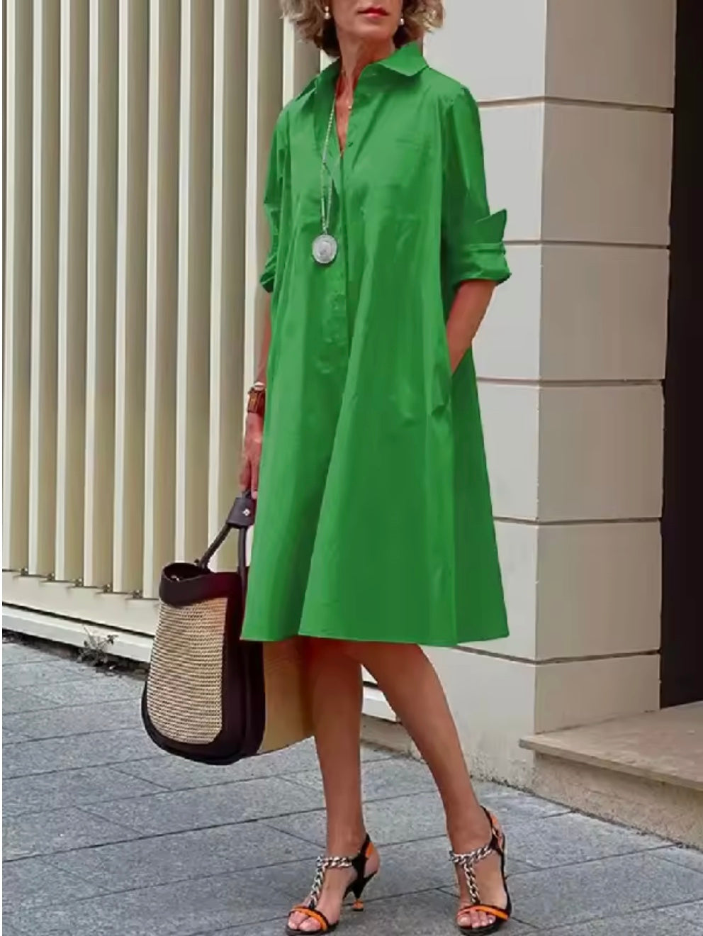 Mirevi – ausgestelltes Kleid