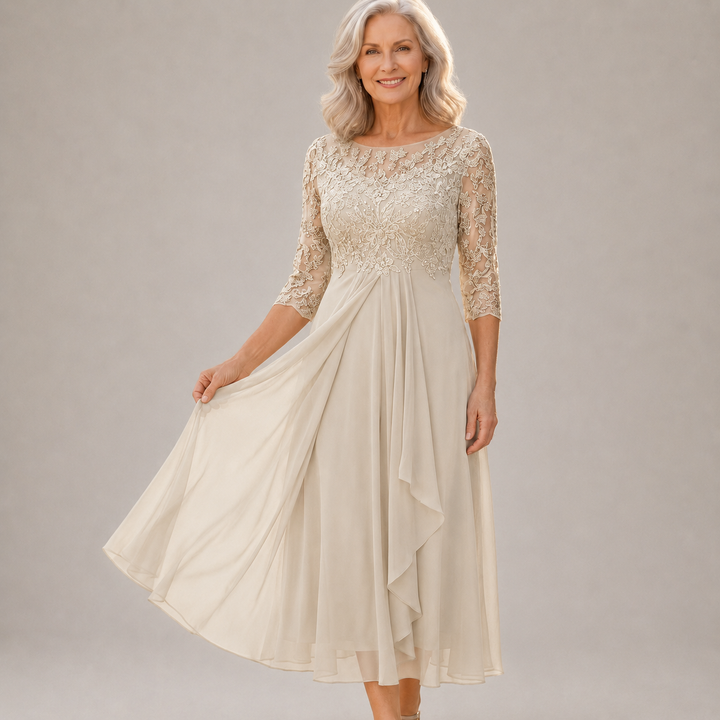 Soreli – Spitzenoberteil-Chiffonkleid