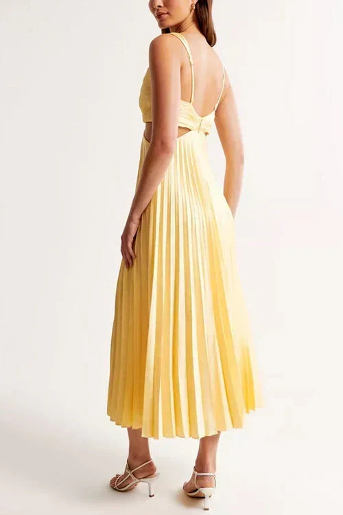 Ivora – Vorn gedrehtes Kleid