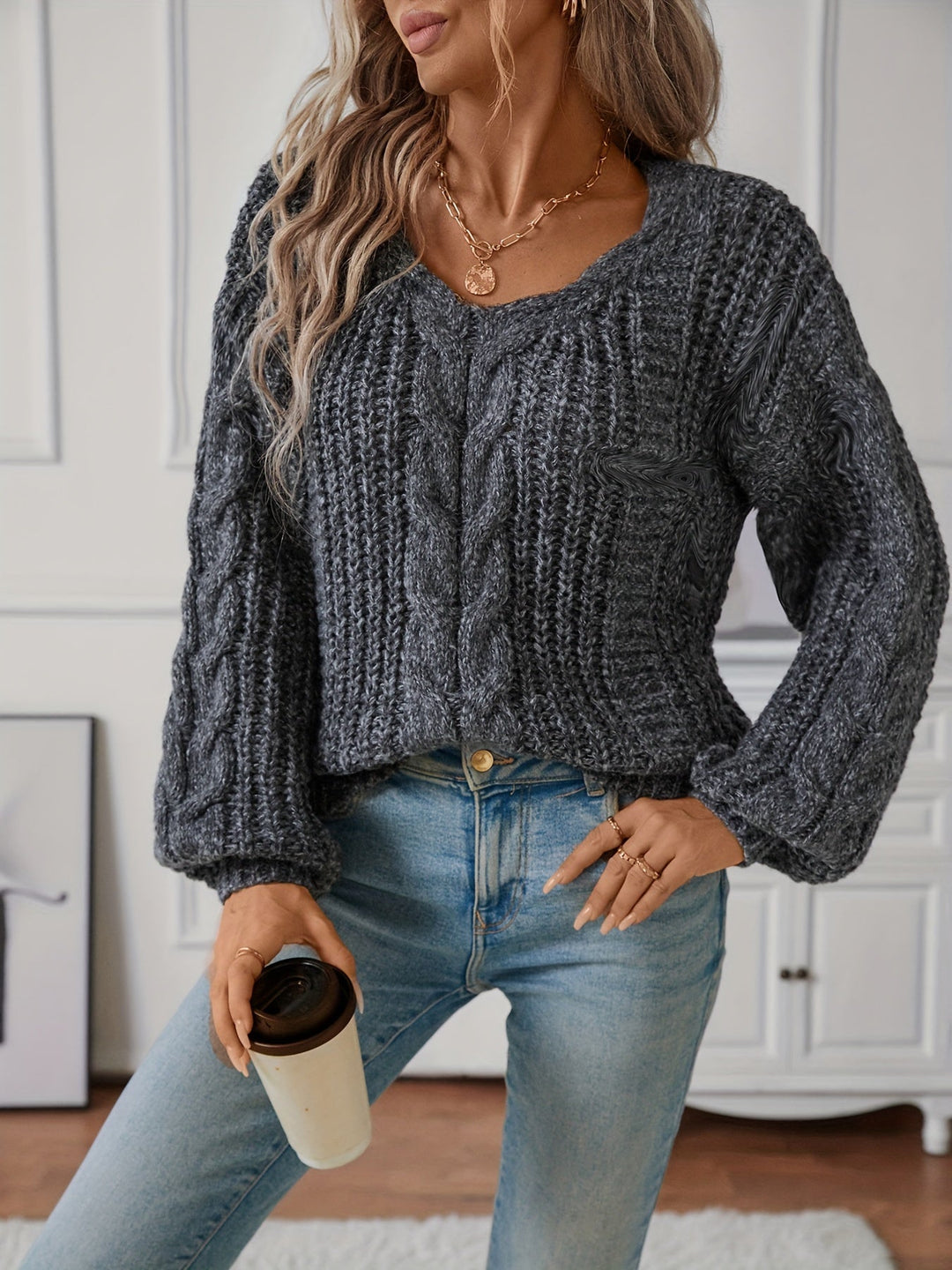 Nalise – Laternenärmel, Zopfmuster-Pullover