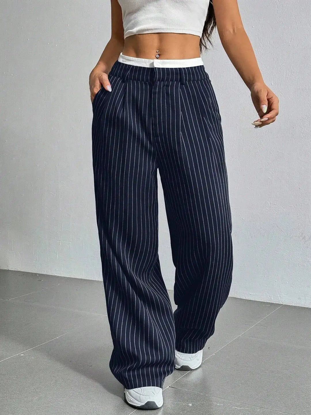 Anevia – hoch taillierte Streifenhose