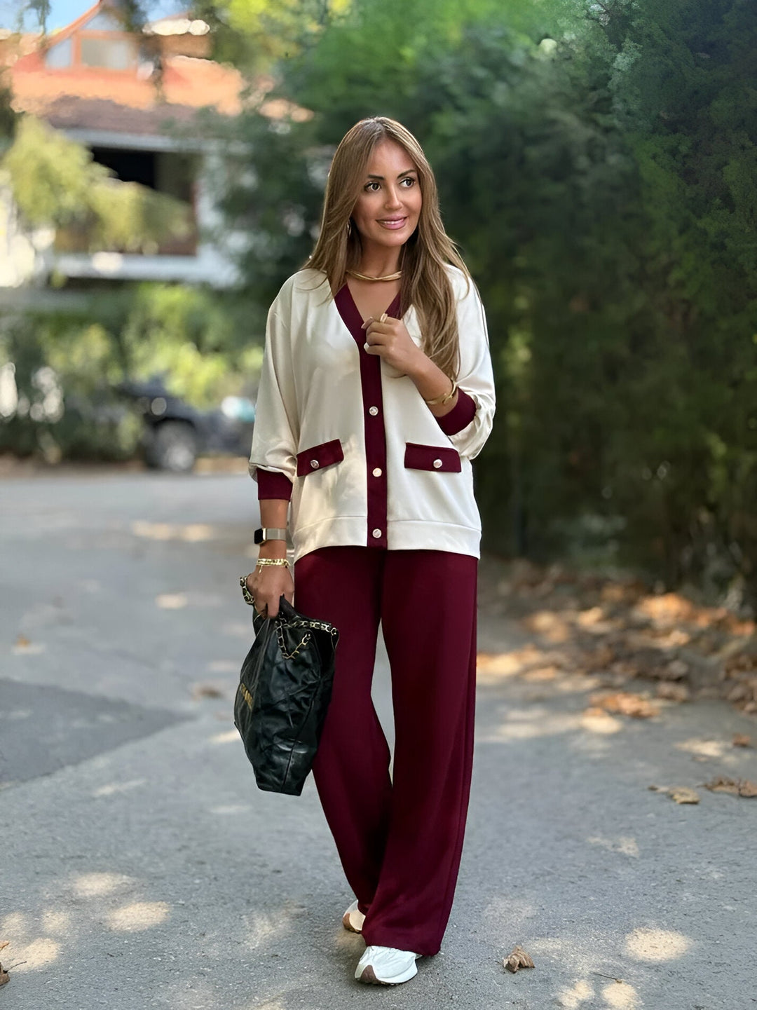 Evoria – Maßgeschneidertes Strickset mit Strickjacke und Hose