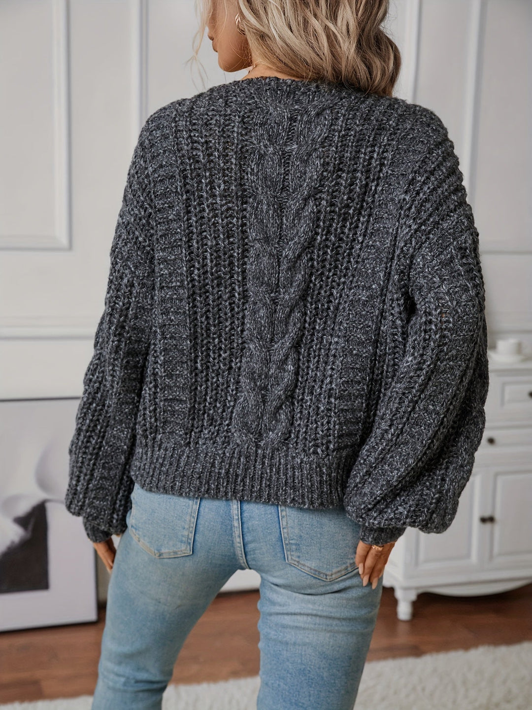 Nalise – Laternenärmel, Zopfmuster-Pullover