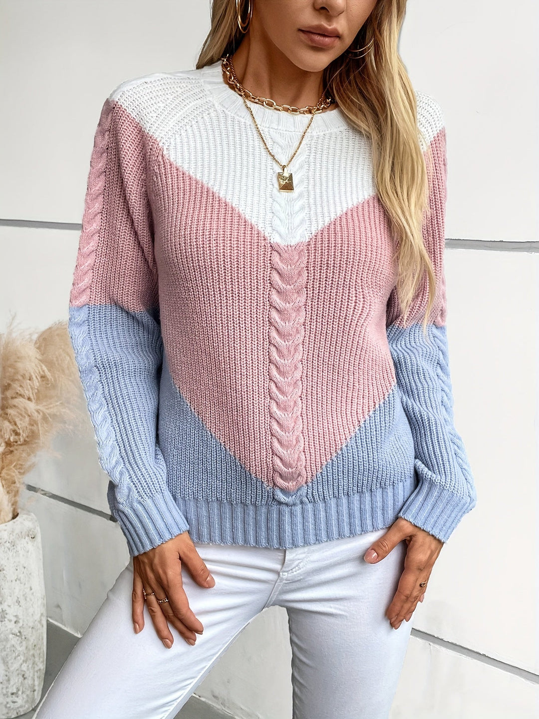 Kevara – Farbblock-Strickpullover