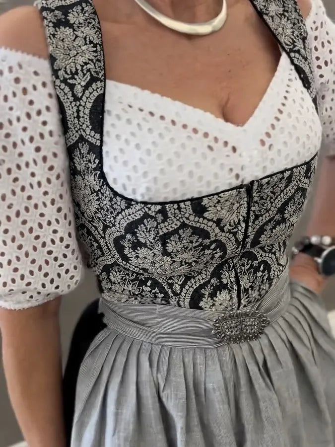 Nivara – Schnürdetail-Jacquardkleid