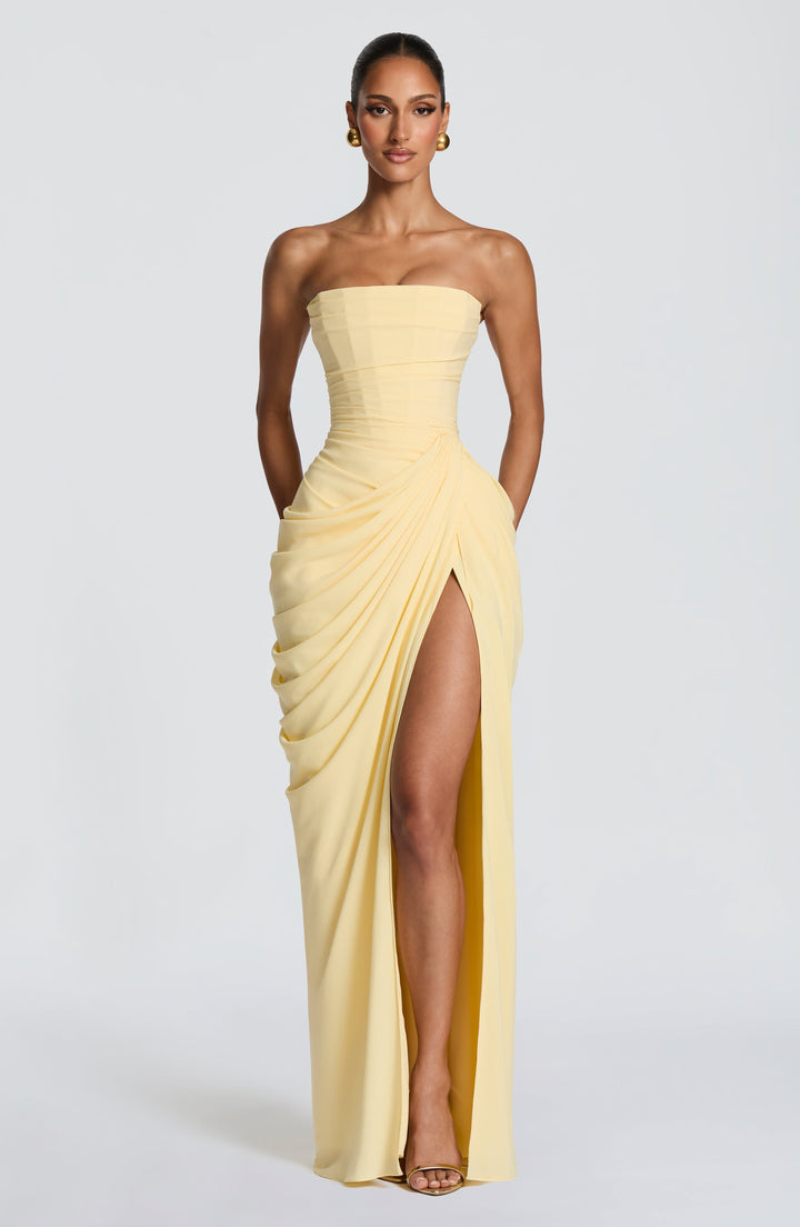 Nelara – Chiffonkleid mit Korsett-Rücken