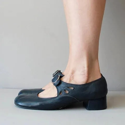Idessa – Retro-Schuhe mit Schnallenriemen