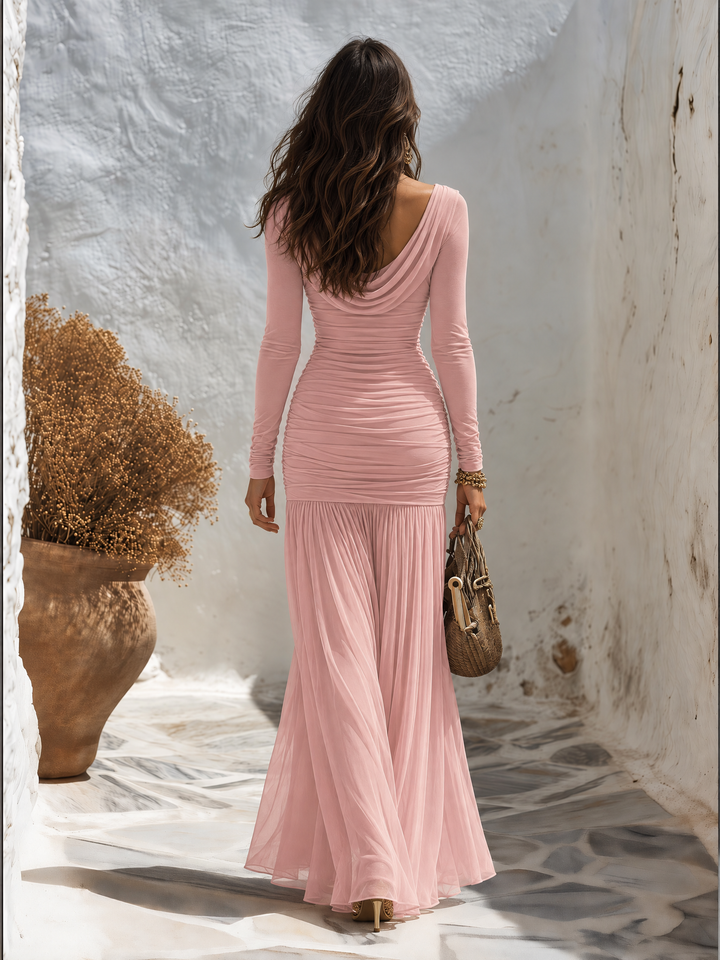 Jalette – Kleid mit tiefem Ausschnitt