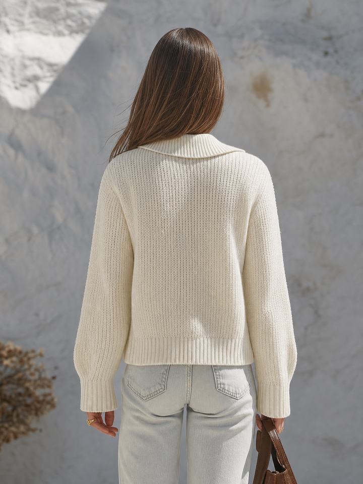 Virela – Gestreifte Strickjacke mit Knopfleiste