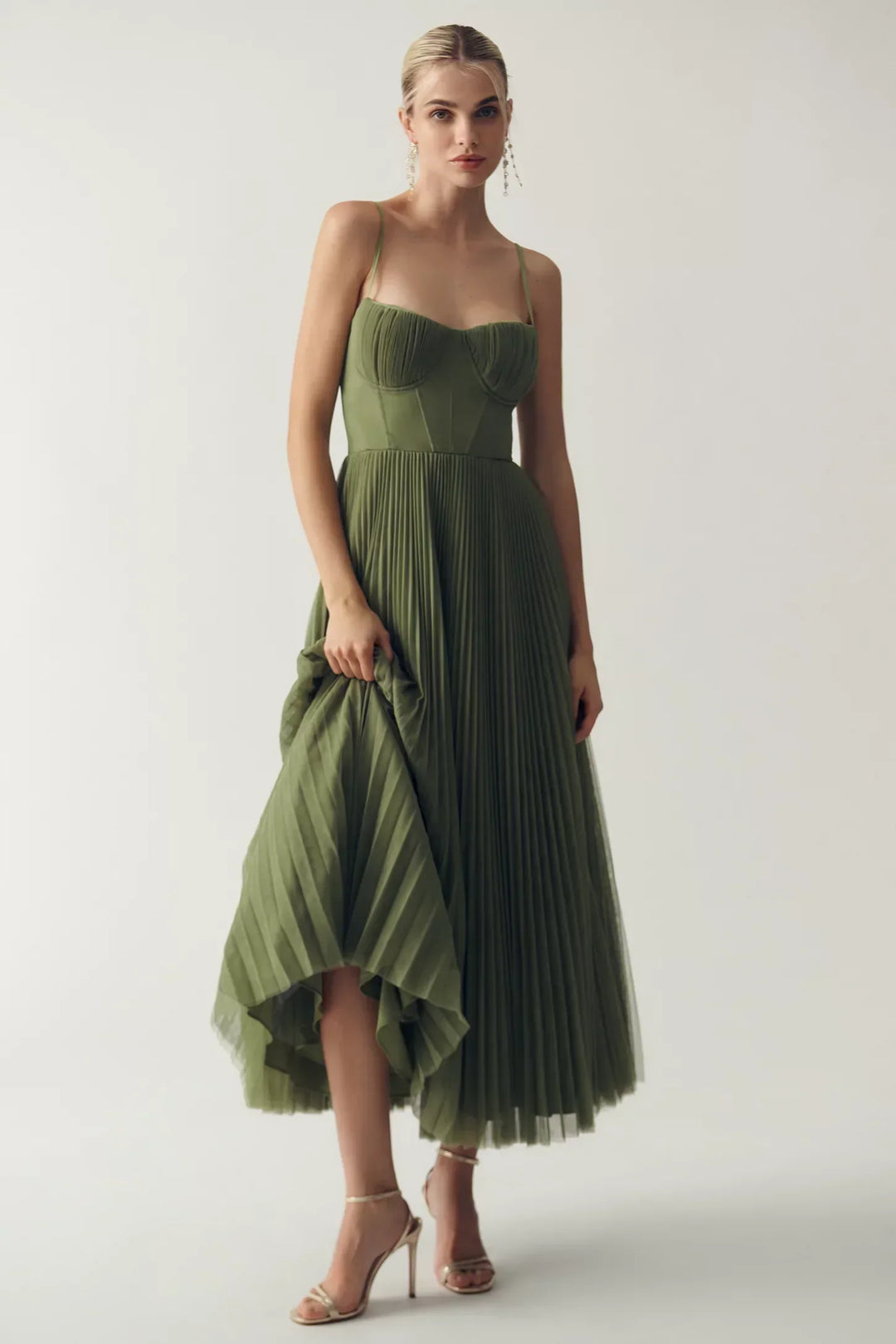 Solyne - Backless Woven Dress
